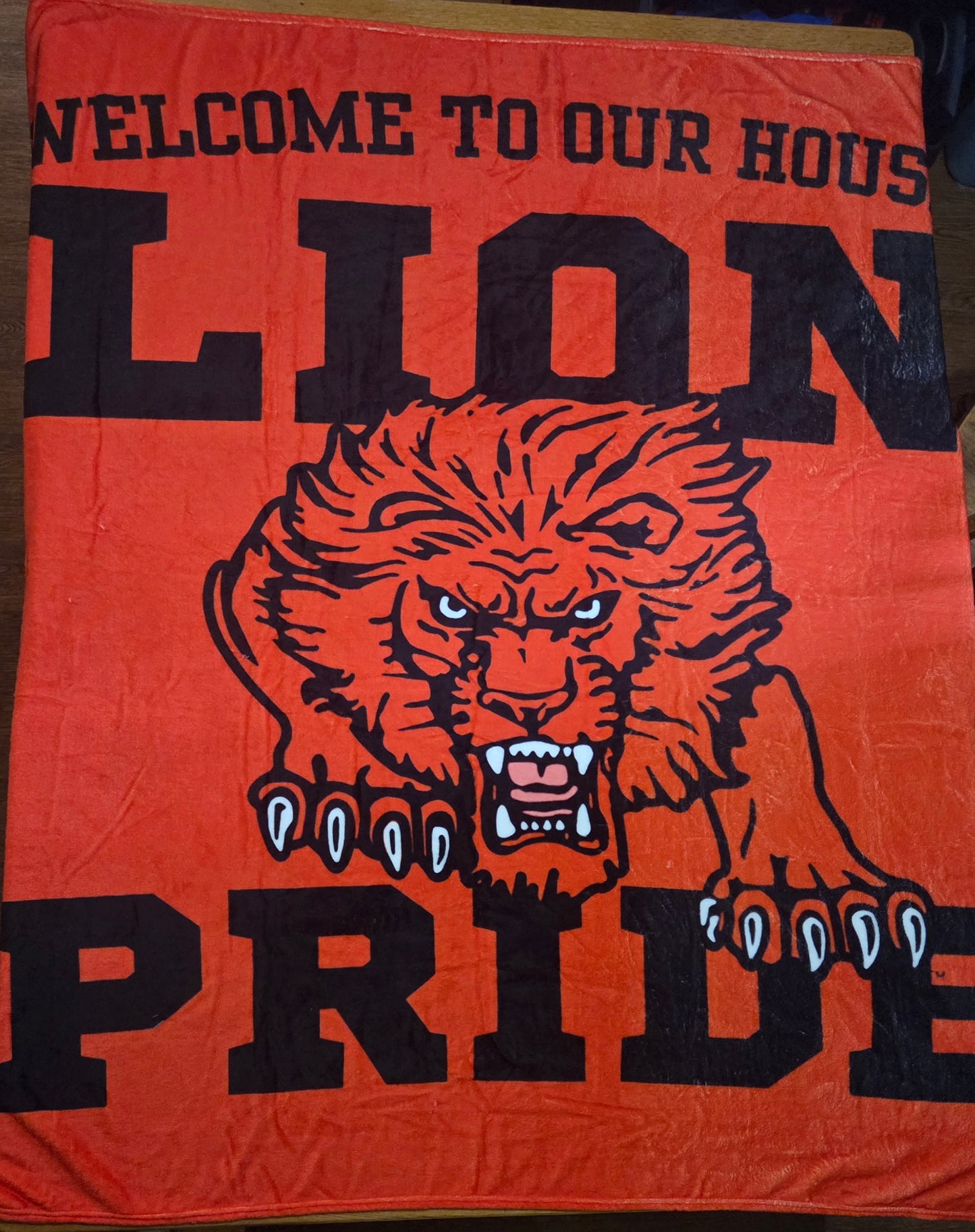50×60 Gravette Lion Blanket