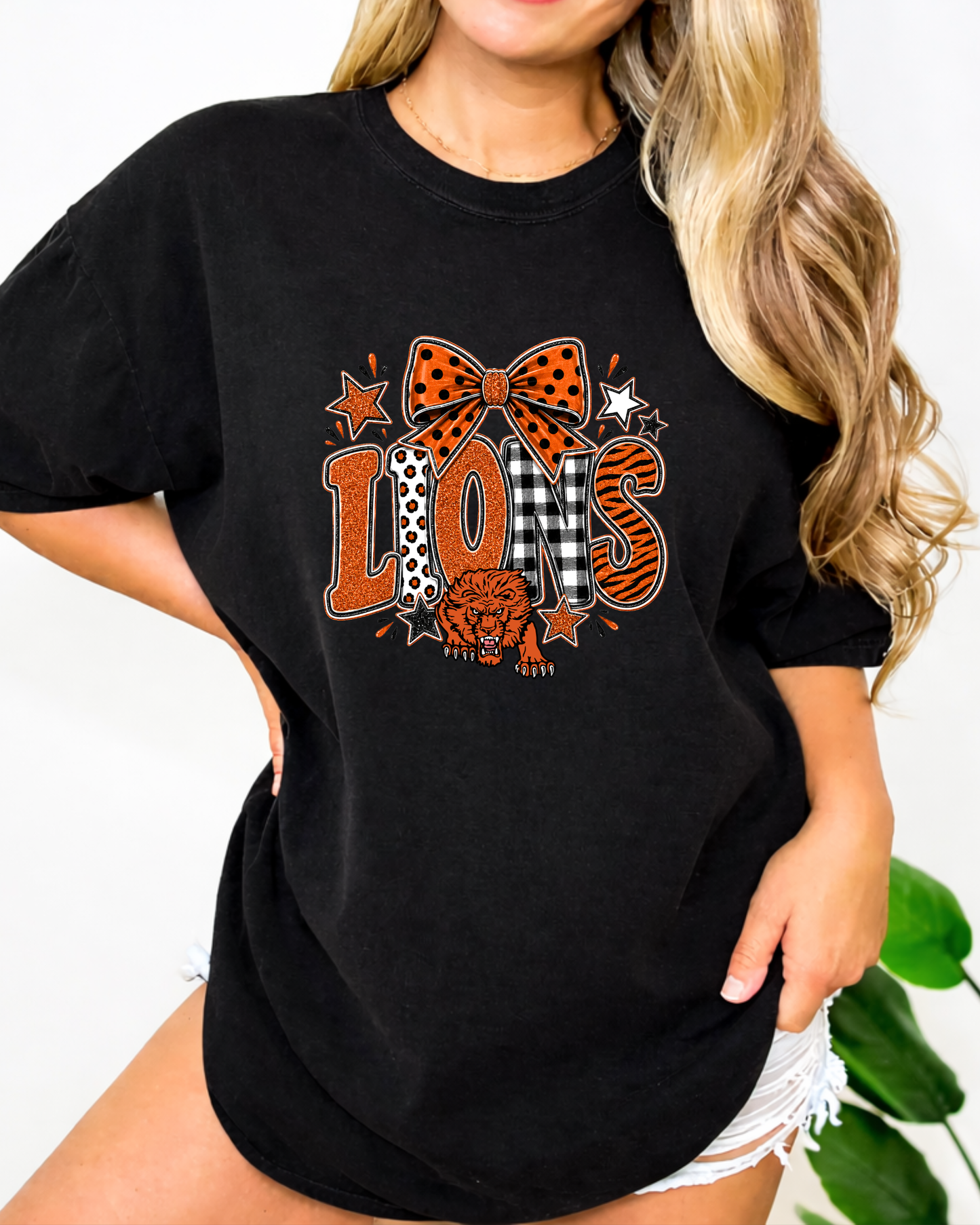 Lion pattern & bow